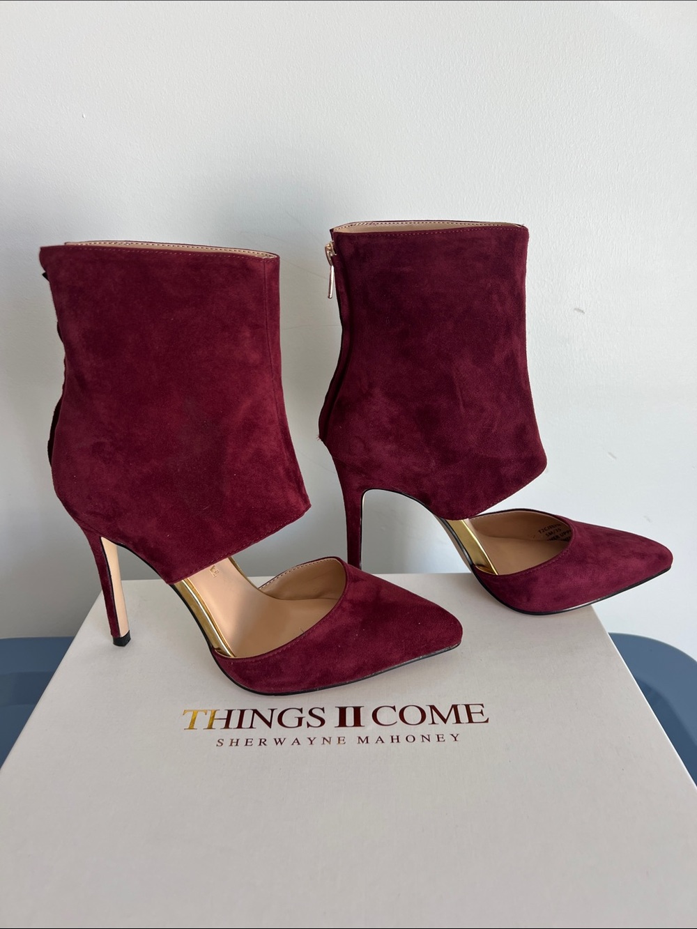 Things II Come sherwayne mahoney jelyn wine red purple suede pointed toe heels 5